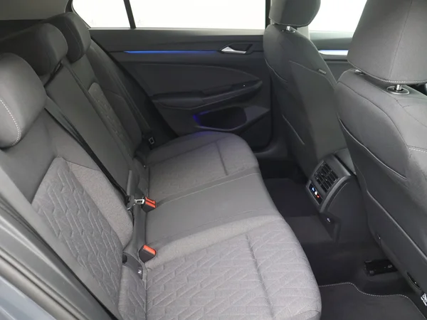VOLKSWAGEN Golf VIII (2026) — foto 4 van 23