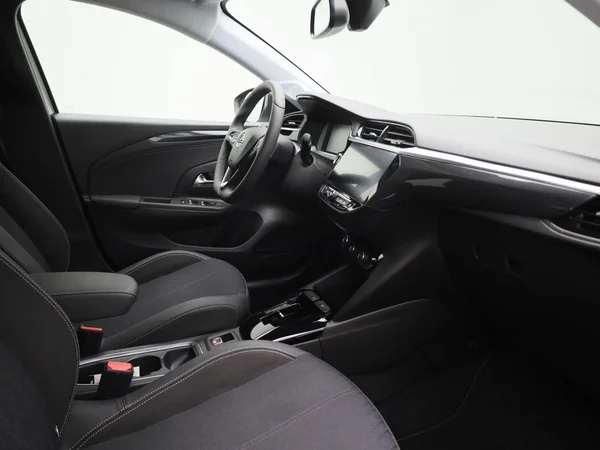 Opel Corsa-e (2023) — foto 24 van 36