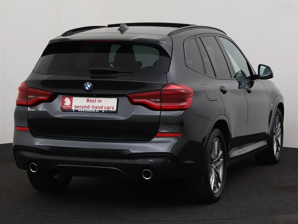 BMW X3 (2019) — foto 23 van 31