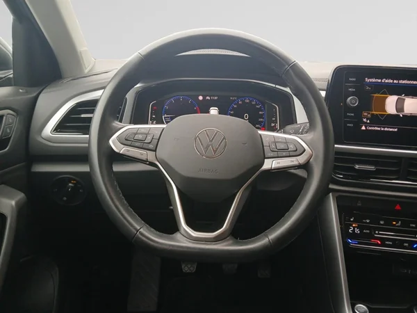 VOLKSWAGEN T-Roc (2025) — foto 19 van 20