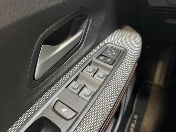 DACIA Sandero Stepway (2023) — foto 14 van 30