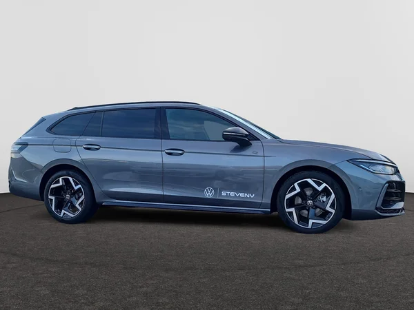 VOLKSWAGEN Passat Variant (2025) — foto 8 van 21
