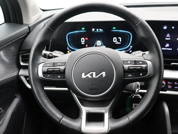 KIA Sportage HEV (2024) — foto 2 van 17