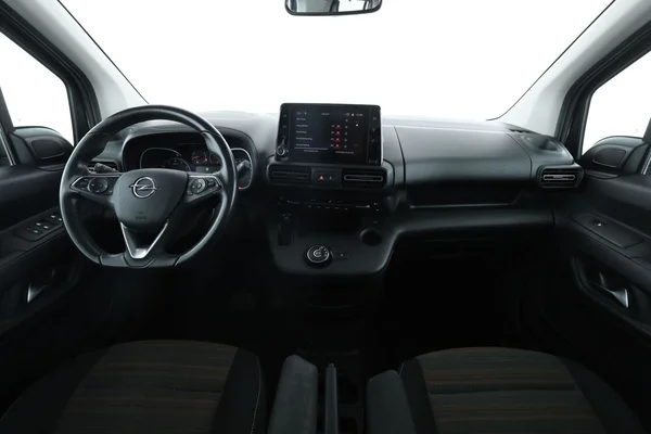 Opel Combo Life (2021) — foto 3 van 16