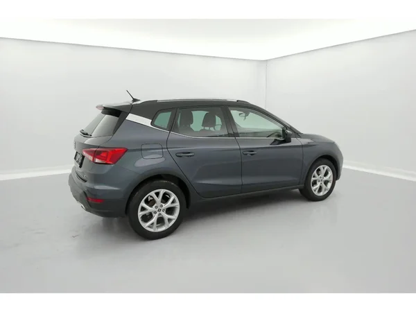 SEAT Arona (2022) — foto 3 van 36