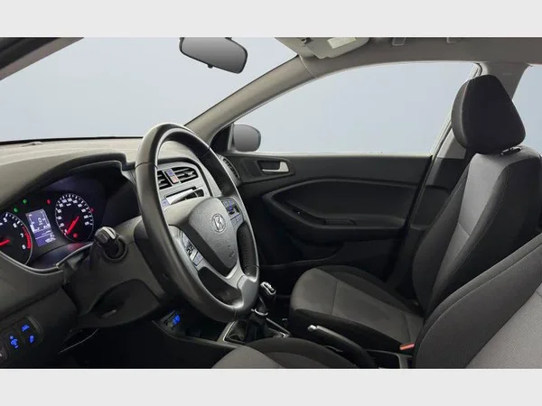 Hyundai I20 (2020) — foto 15 van 15