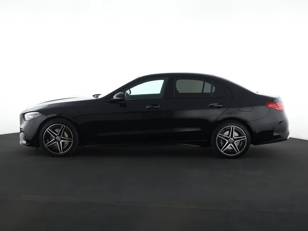 MERCEDES C 300 (2022) — foto 12 van 33