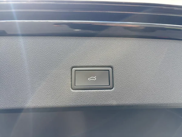 VOLKSWAGEN T-Roc (2025) — foto 13 van 23