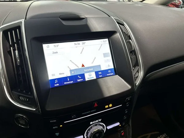 Ford Galaxy (2024) — foto 17 van 17