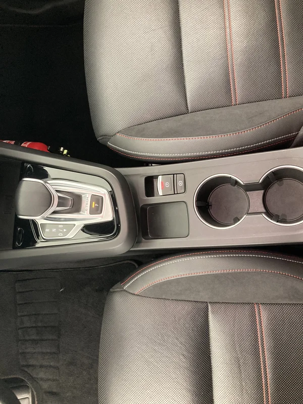 RENAULT Arkana (2022) — foto 13 van 33