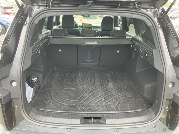 DACIA Bigster Hybrid (HEV) (2025) — foto 24 van 25