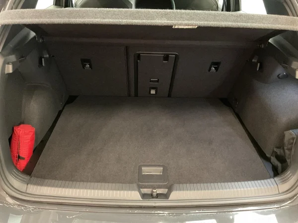 VOLKSWAGEN Golf VIII (2023) — foto 11 van 21