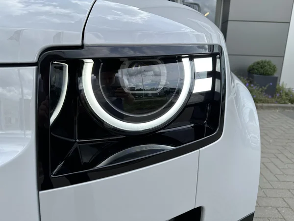 Land Rover Defender (2026) — foto 26 van 33