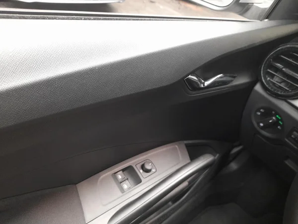 SKODA Fabia (2025) — foto 13 van 23