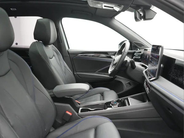 VOLKSWAGEN Tiguan eHybrid (PHEV) (2025) — foto 18 van 41