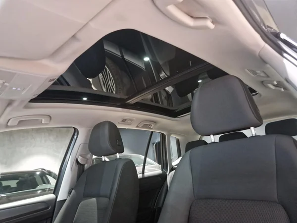 VOLKSWAGEN Golf Sportsvan (2020) — foto 9 van 26