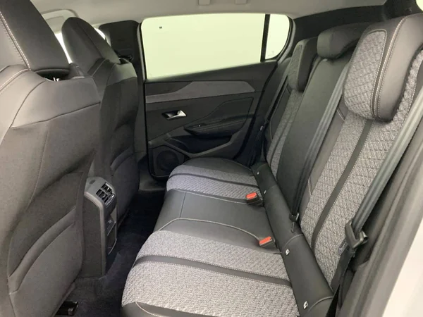 Peugeot 308 (2026) — foto 10 van 23