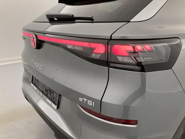 VOLKSWAGEN T-Roc (2026) — foto 19 van 36