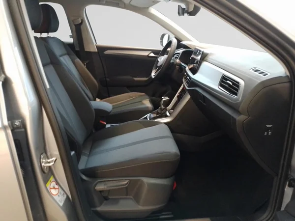 VOLKSWAGEN T-Roc (2025) — foto 18 van 23