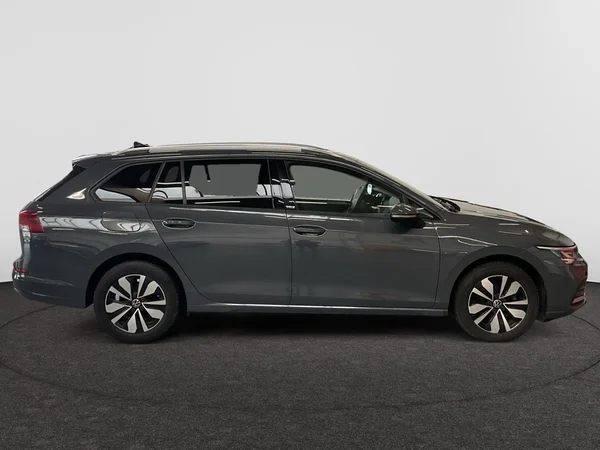 VOLKSWAGEN Golf VIII SW (2024) — foto 19 van 22