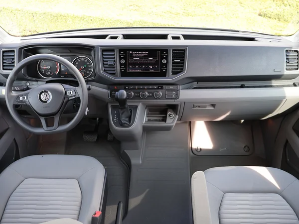 VOLKSWAGEN Crafter 35 Fourgon Mwb Hr Dsl (2020) — foto 17 van 23