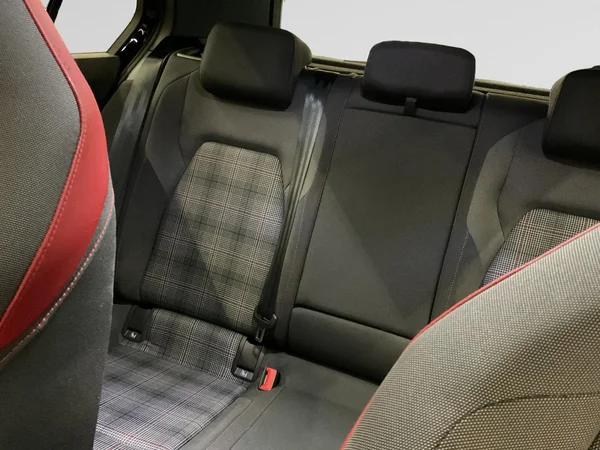 VOLKSWAGEN Golf VIII GTI (2021) — foto 10 van 24