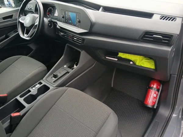 VOLKSWAGEN Caddy Cargo (2023) — foto 15 van 19