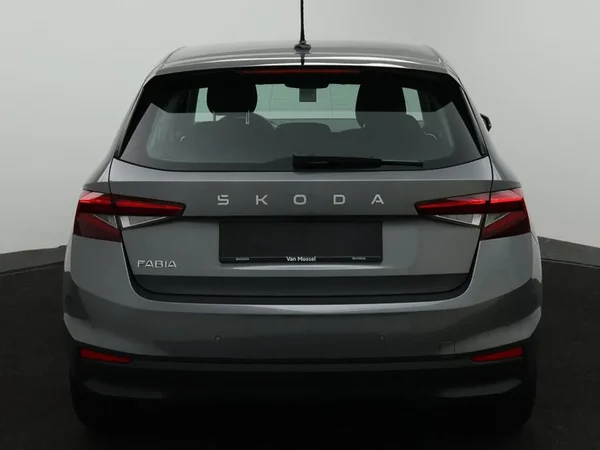Škoda Fabia (2025) — foto 9 van 28