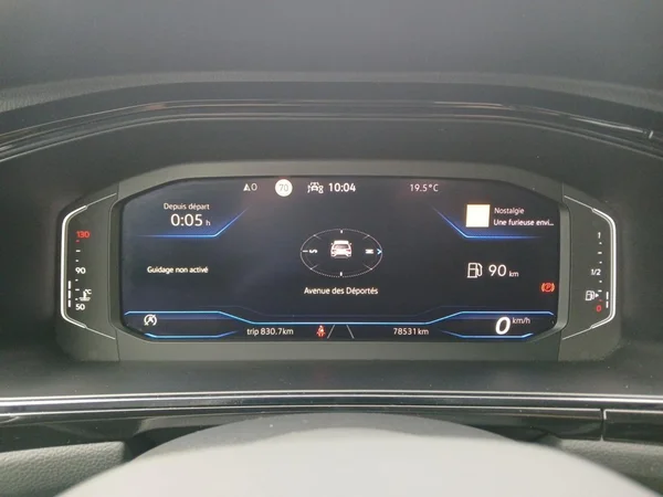 VOLKSWAGEN T-Roc (2023) — foto 19 van 20
