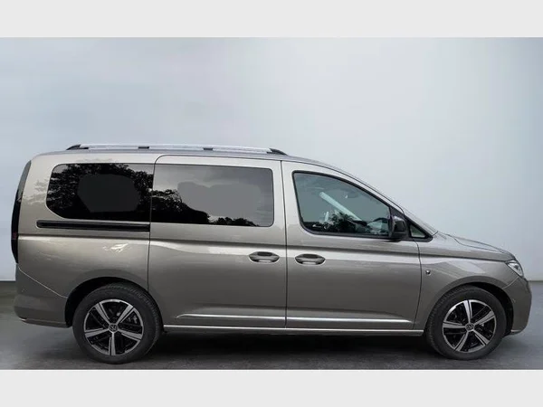 Volkswagen Caddy Maxi (2025) — foto 27 van 29