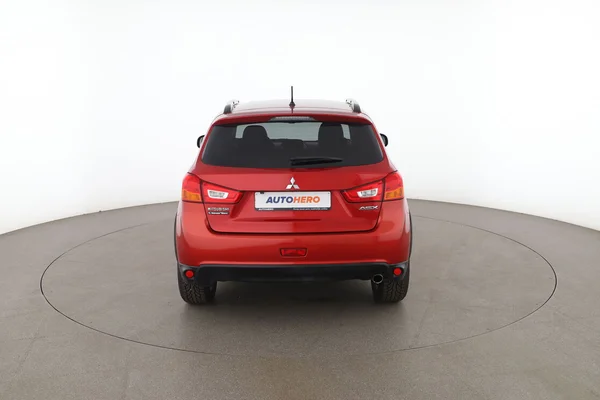 Mitsubishi ASX (2015) — foto 11 van 16
