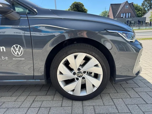 VOLKSWAGEN Golf VIII (2026) — foto 7 van 24