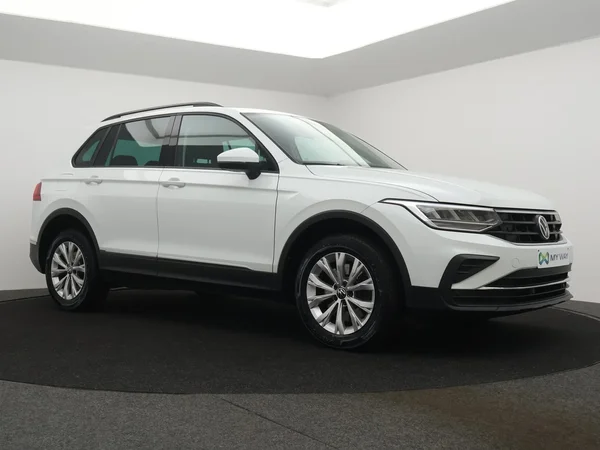 Volkswagen Tiguan (2023) — foto 22 van 26