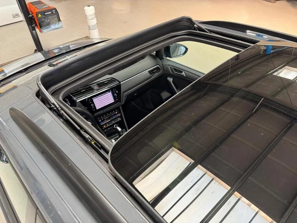 VOLKSWAGEN Touran Dsl (2024) — foto 21 van 34