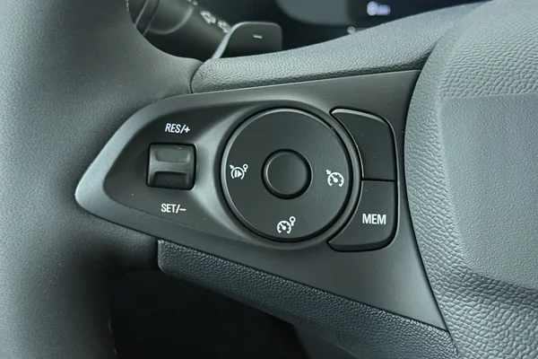 Opel Corsa (2025) — foto 5 van 16