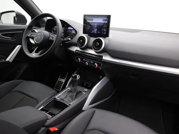 AUDI Q2 (2024) — foto 17 van 23