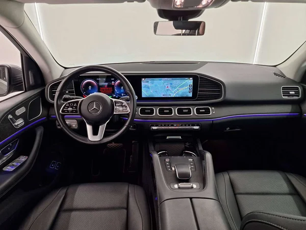 Mercedes-Benz GLE (2023) — foto 19 van 21