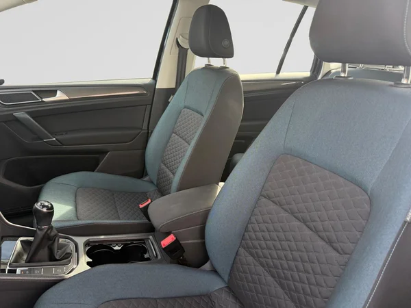 VOLKSWAGEN Golf Sportsvan (2020) — foto 10 van 19