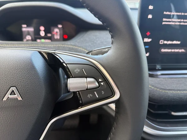SKODA Elroq (2026) — foto 2 van 15