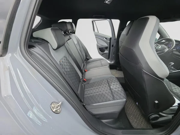 VOLKSWAGEN Golf VIII SW (2022) — foto 11 van 24