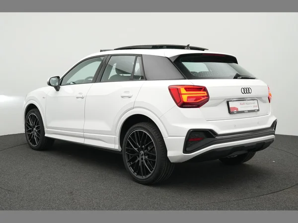 AUDI Q2 (2023) — foto 24 van 29
