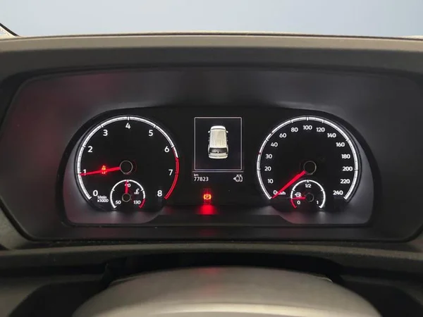VOLKSWAGEN Caddy (2021) — foto 6 van 23