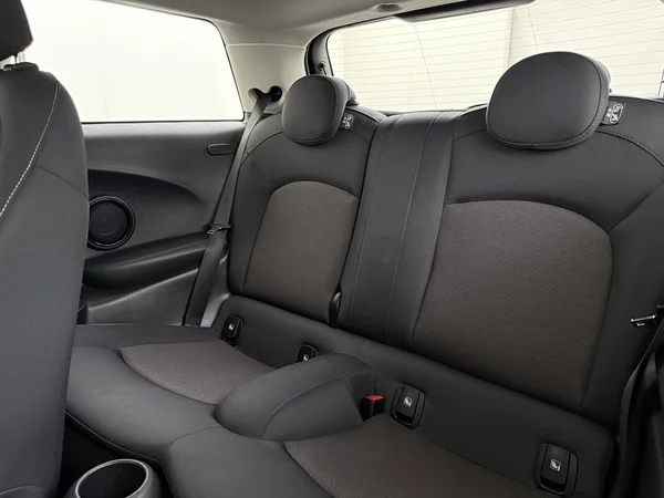 MINI Cooper (2022) — foto 5 van 27