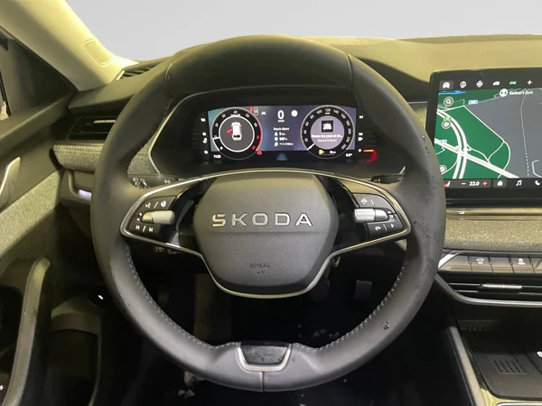 SKODA Octavia Combi (2026) — foto 6 van 21