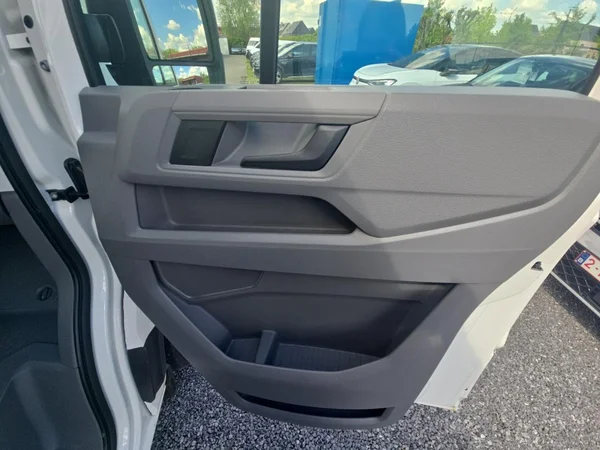 VOLKSWAGEN Crafter 35 Fou Mwb Hr Dsl (2026) — foto 9 van 24