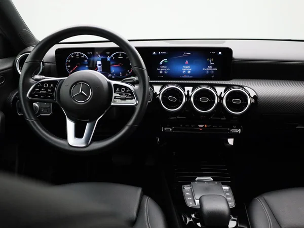 Mercedes-Benz A-Klasse (2022) — foto 42 van 43