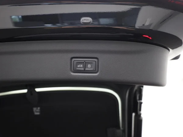 AUDI Q6 Sportback e-tron (2026) — foto 3 van 28