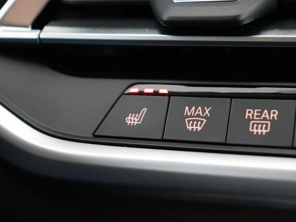 BMW X5 (2022) — foto 18 van 33