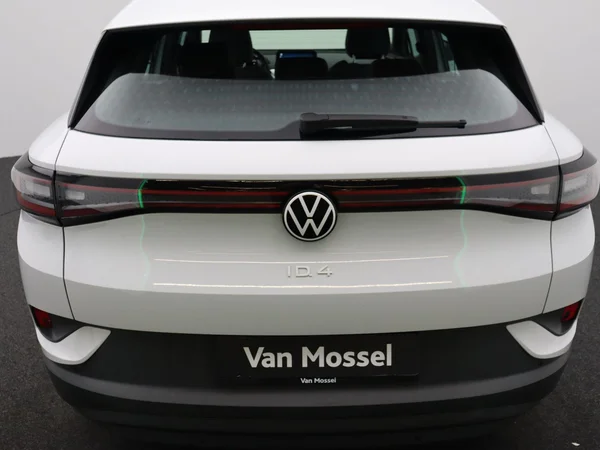 Volkswagen ID.4 (2023) — foto 18 van 31