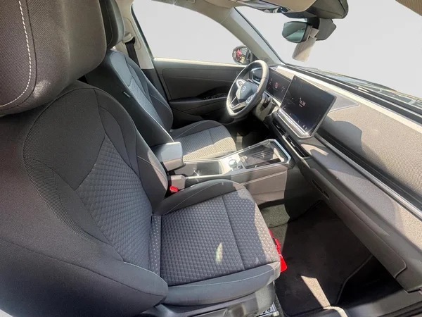 VOLKSWAGEN T-Roc (2026) — foto 3 van 4